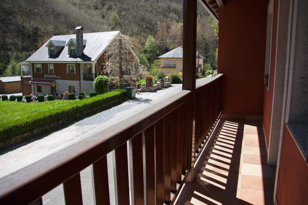 Hostal El Recanto Vega de Valcarce Kültér fotó